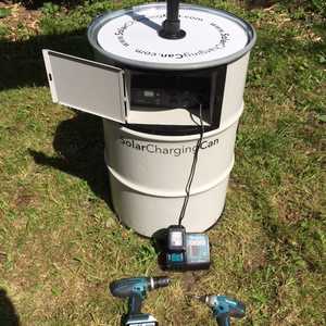 Solar Charging Can & Makita tools Solar Charging Can & Makita Tools