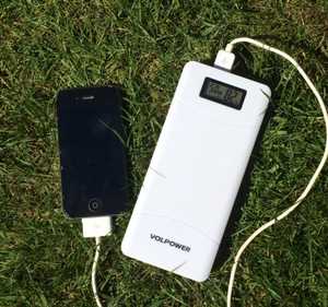 MSC Quick Charge 15000mAh Power Bank Charging iPhone