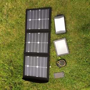 45W 5v/12v/19v folding solar panel
