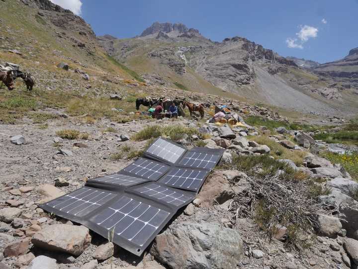 MSC 120W Folding Solar Charger