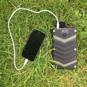 MSC Aqua Trek + waterproof phone charger