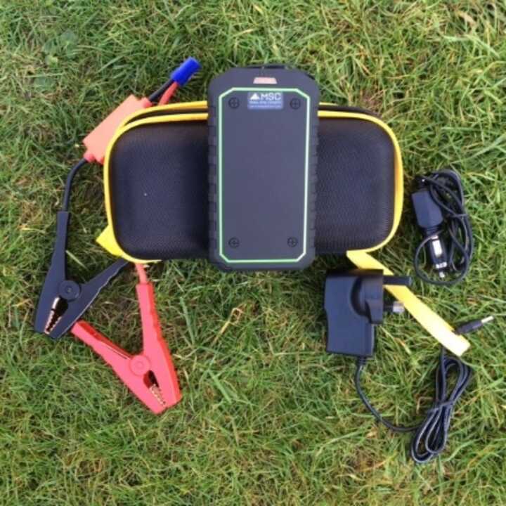 Overland waterproof 12v jump starter 10000mAh 5v usb Power Bank 5 phone charges Shop Solar Charging Can